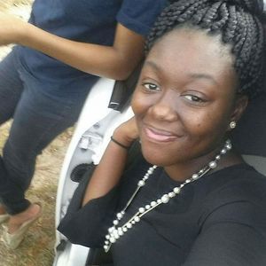 Meet your Posher, Destinee